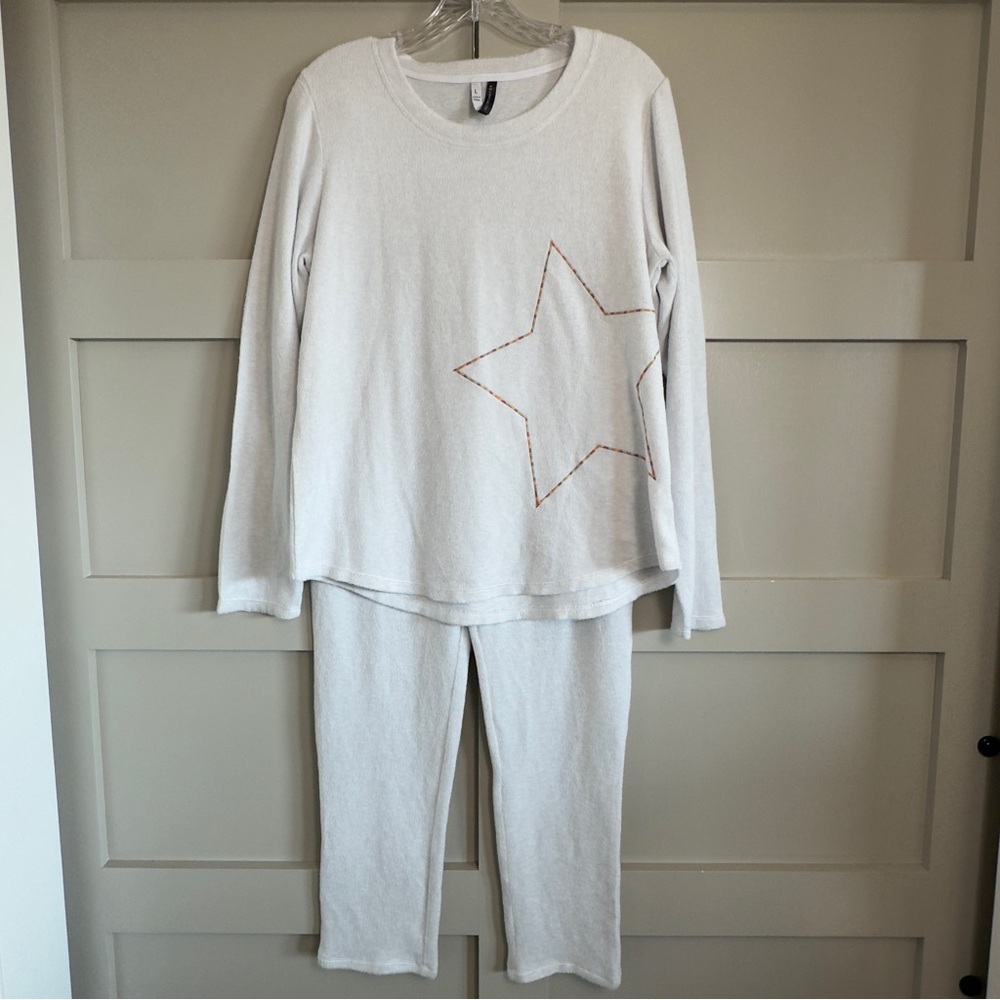 Jaclyn Intimates Embroidered Star Super Soft Gray Piece Pajama Set Women’s Large